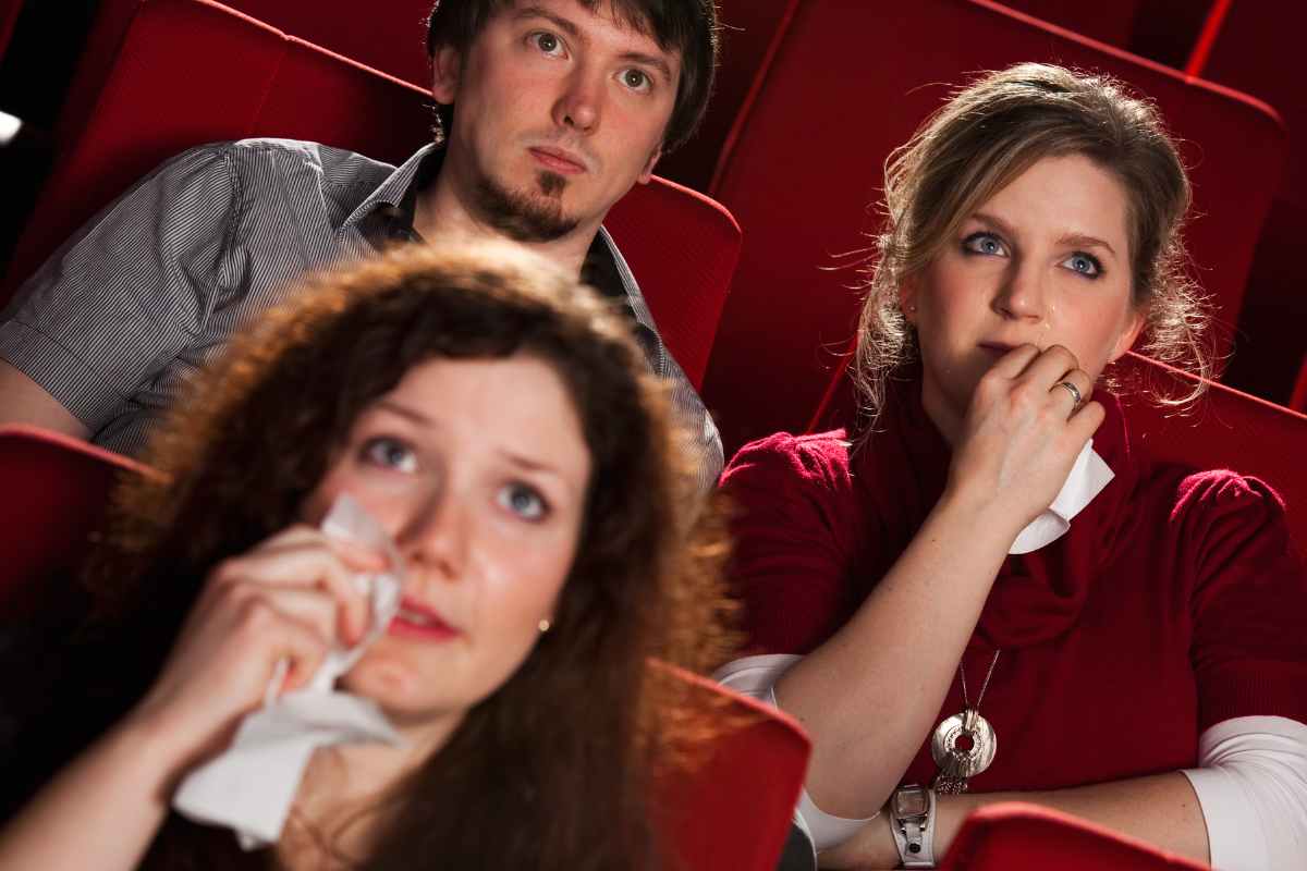 Filmes para Assistir na TPM: 10 Opções Perfeitas para Cada Emoção